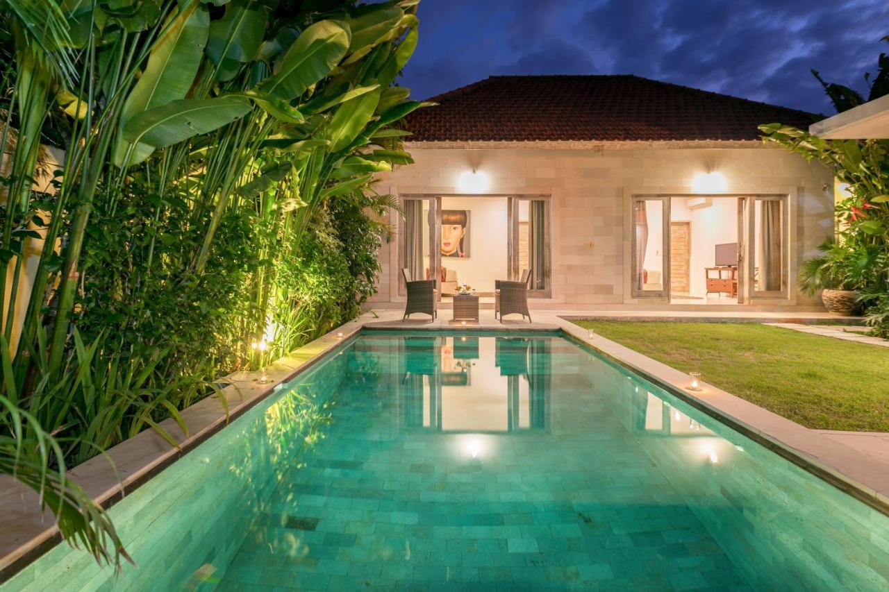 Villa Briana Seminyak By Villas R Us Exteriör bild