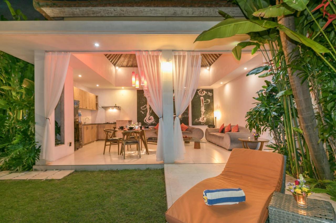 Villa Briana Seminyak By Villas R Us Exteriör bild