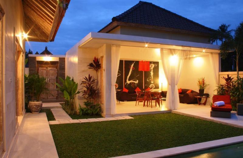 Villa Briana Seminyak By Villas R Us Exteriör bild